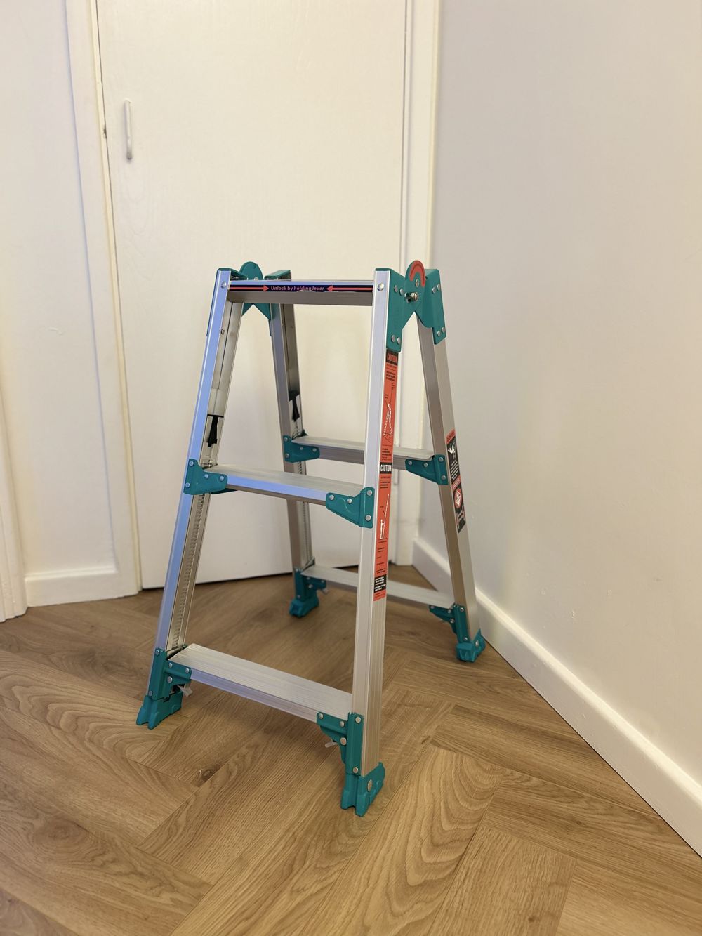 Level Step Pro at its normal, compact height of 75cm